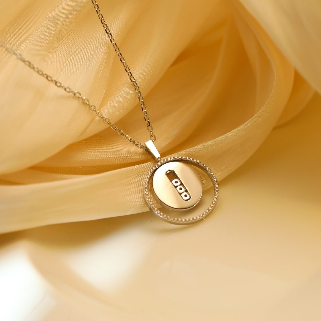 [Twinkle jewelrys]LUCKY MOVE MM SILVER DIAMOND NECKLACE
